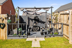 Photo 25- click for photo gallery